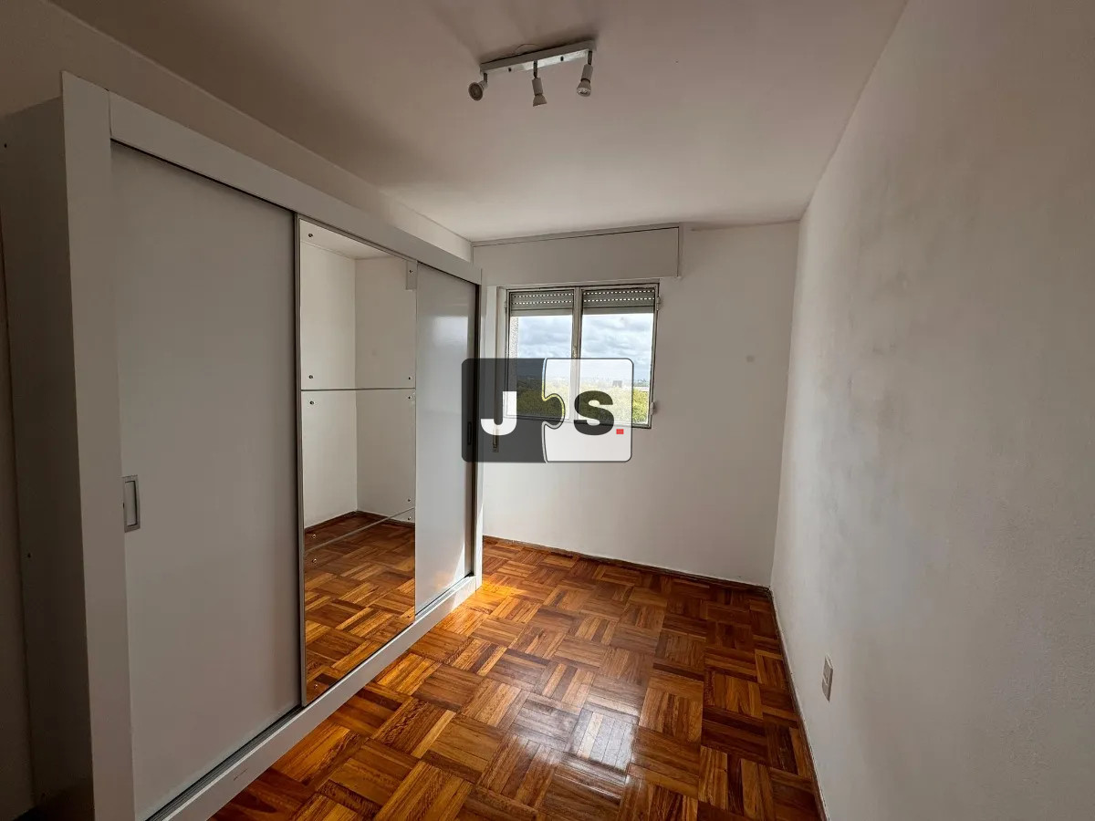 Apartamento ID.3500 - Vendo apartamento 2 dormitorios, tres cruces