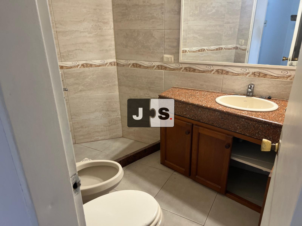 Apartamento ID.2828 - Alquilo Apartamento, 2 Dormitorios, 2 baños, Garage Fijo, Barrio Punta Carretas