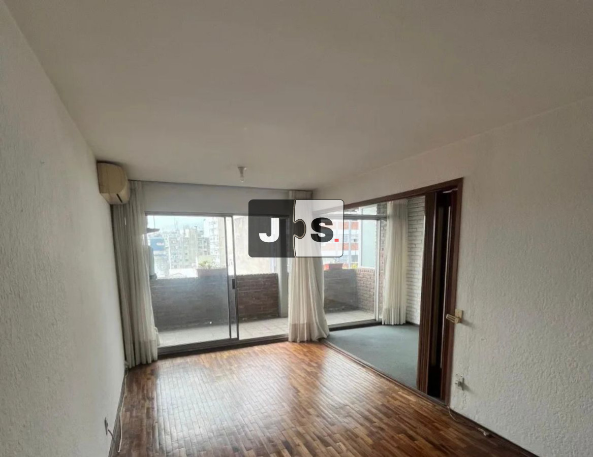 Apartamento ID.3699 - Venta apartamento 3 dormitorios en Cordón 