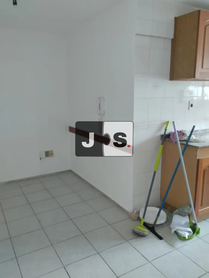 Apartamento ID.3632 - Vendo apartamento de 4 dormitorios en Punta Carretas con cochera
