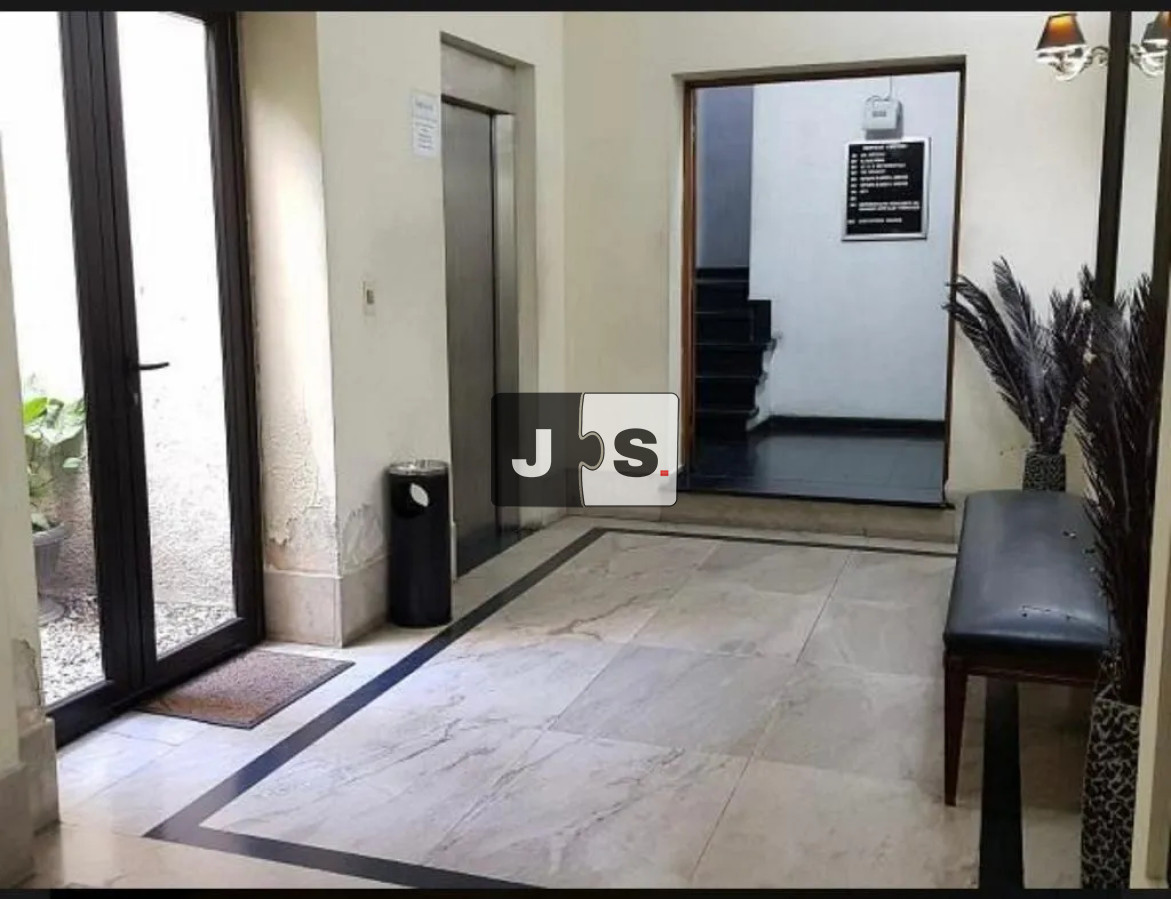 Apartamento ID.3769 - Vendo Apartamento, 7 Dormitorios, 5 Baños, Garage, Barrio Centro