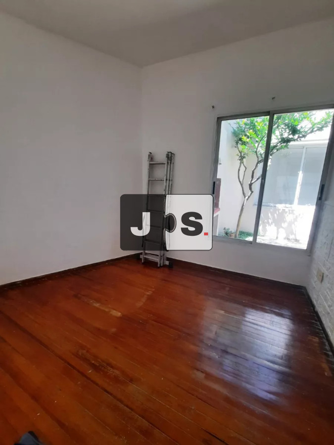 Apartamento ID.3287 - Venta Apartamento 2 Dormitorios, patio interno con parrillero, estufa, Parque Rodó