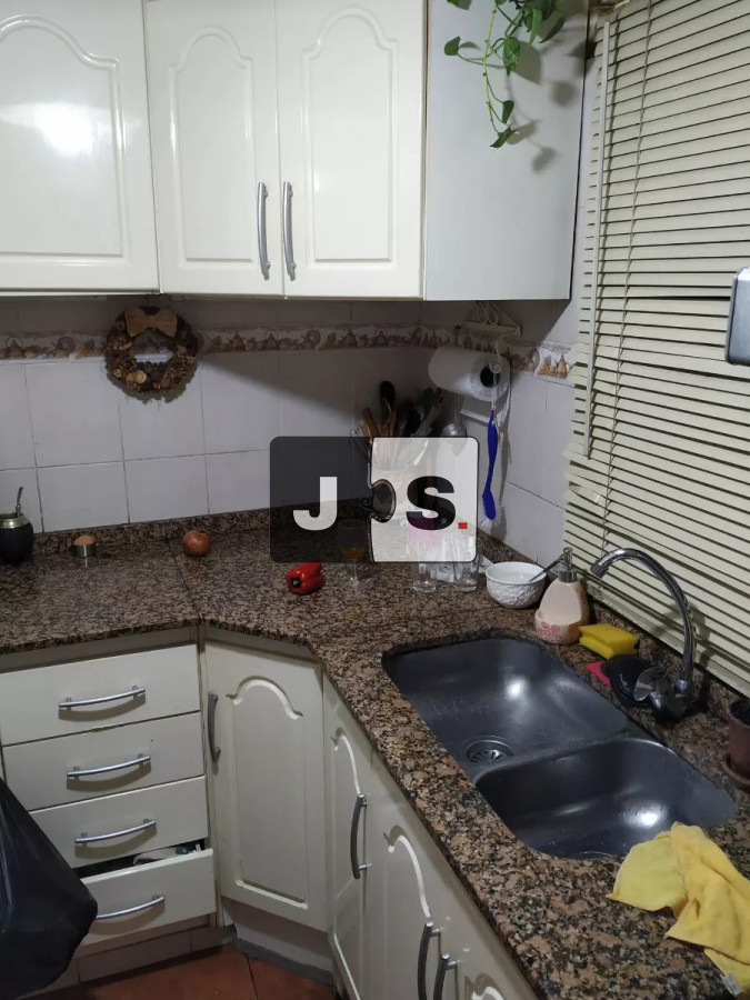 Apartamento ID.2470 - Vendo apartamento 3 dormitorios en Cordón