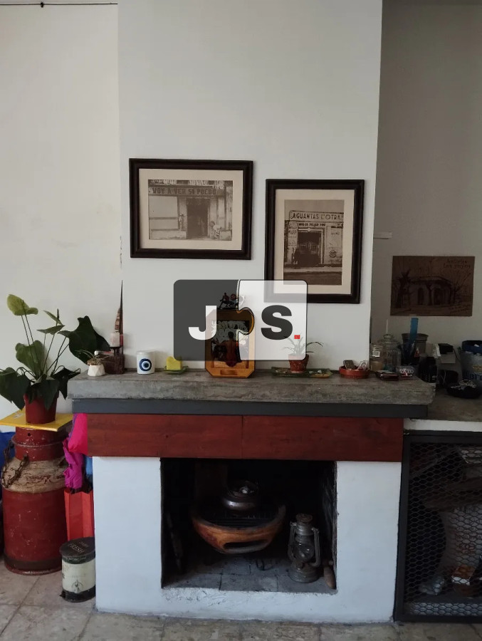 Apartamento ID.3706 - Venta Apartamento tipo Casa 3 Dormitorios, estufa a leña, Cordón