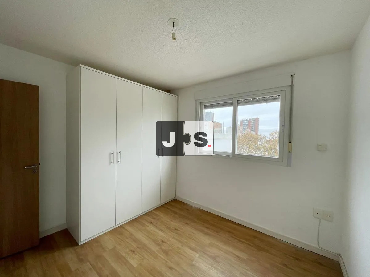 Apartamento ID.4081 - Vendo apartamento 2 dormitorios, Barrio Sur