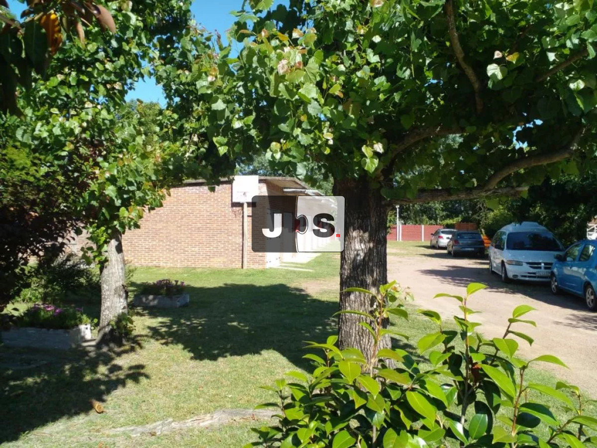 Apartamento ID.2958 - Vendo Apartamento, 2 Dormitorios, 1 Baños, Piriapolis
