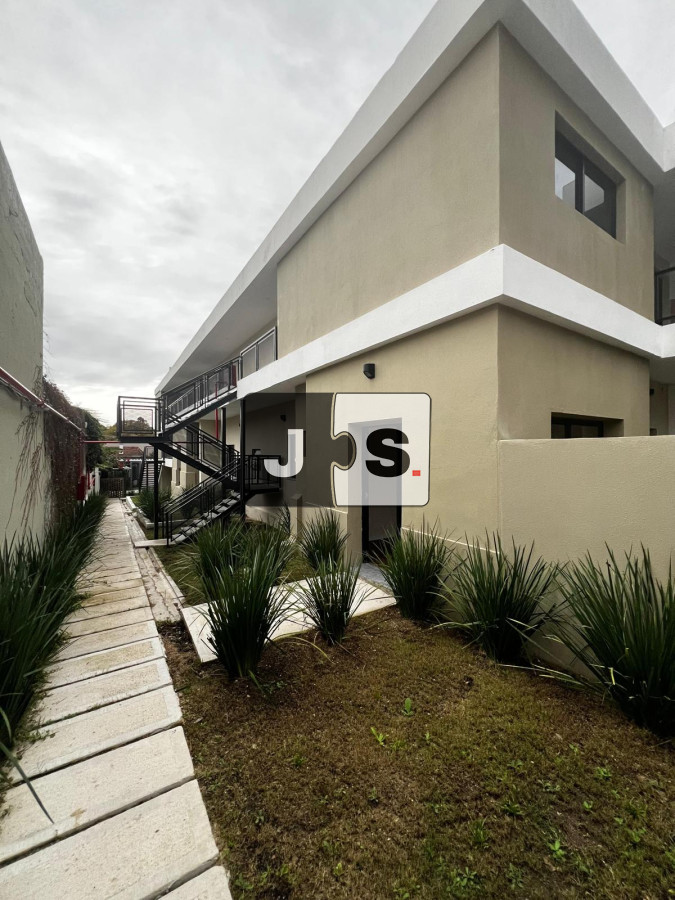 Apartamento ID.4119 - Vendo apartamento con patio y 2 dormitorios en zona Prado