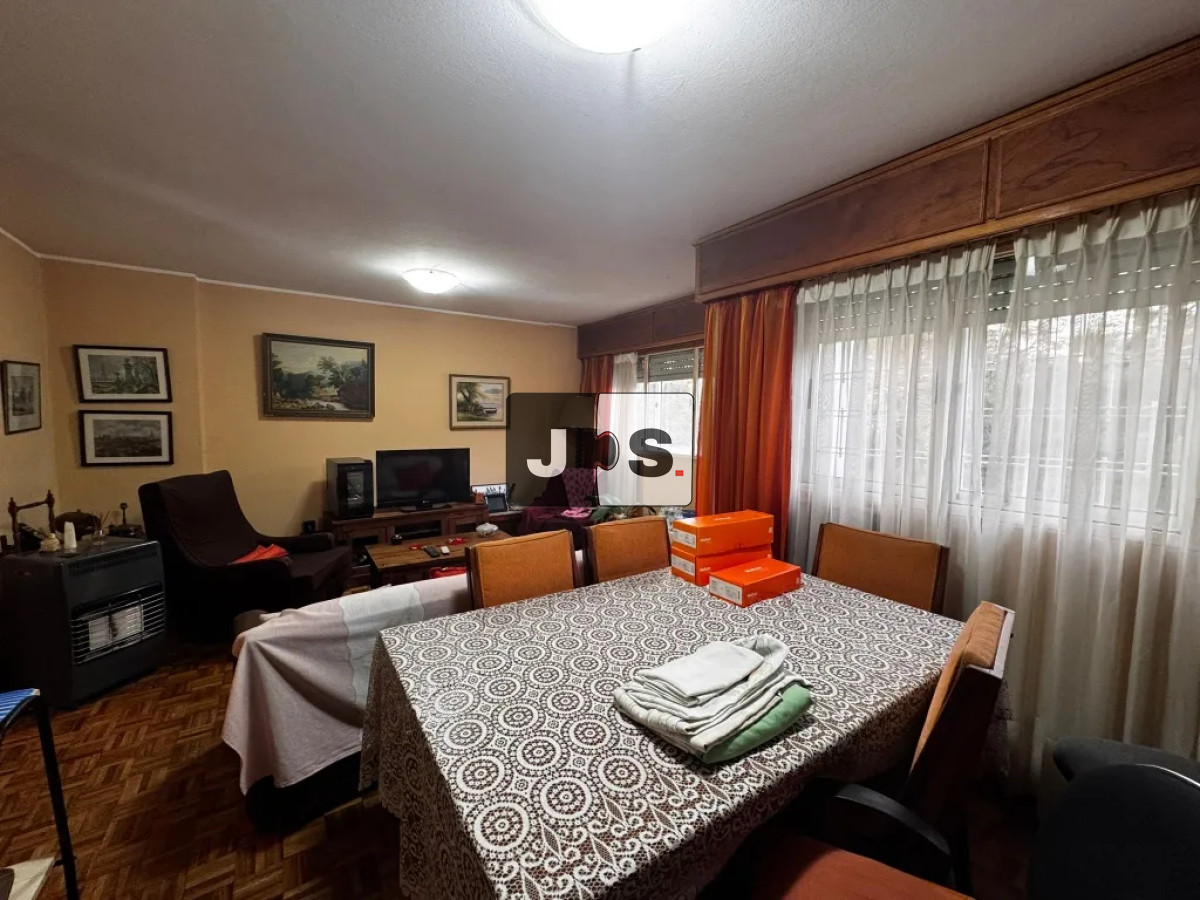 Apartamento ID.4167 - Vendo apartamento con 3 dormitorios con garage 