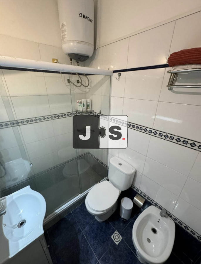 Apartamento ID.1583 - Alquilo apartamento de 2 dormitorios con terraza en Pocitos 