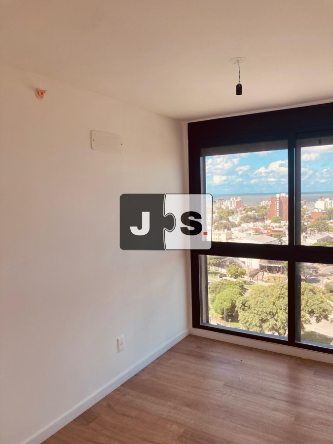Apartamento ID.3145 - Vendo Apartamento, 3 Dormitorios, 2 Baños, Cochera Doble, Barrio Malvin