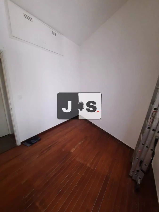 Apartamento ID.3287 - Venta Apartamento 2 Dormitorios, patio interno con parrillero, estufa, Parque Rodó