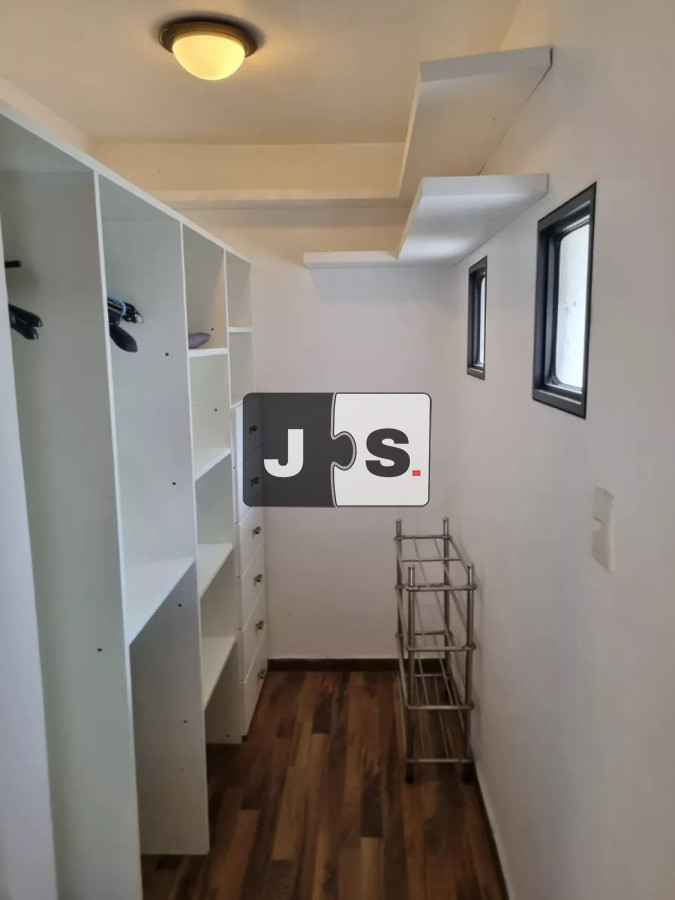 Apartamento ID.3144 - Vendo Apartamento, 2 Dormitorios, 2 Baños, Garage Doble, Barrio Ciudad Vieja