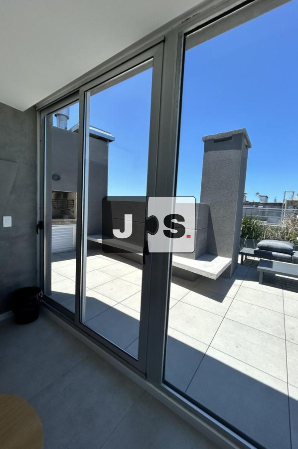 Apartamento ID.2646 - Vendo Apartamento, 2 Dormitorios, 2 Baños, Barrio Punta Carretas