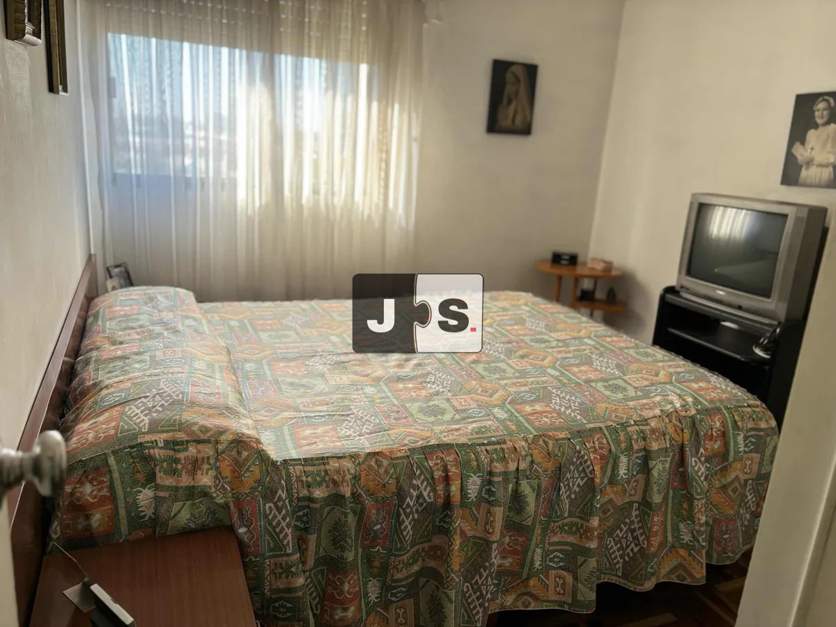 Apartamento ID.3631 - Vendo apartamento de 2 dormitorios en el Centro 