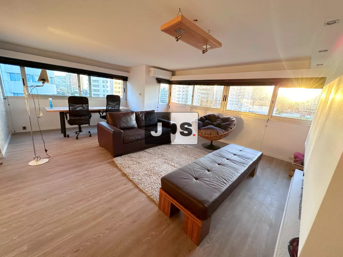 Apartamento ID.3310 - Alquilo apartamento 2 dormitorios en Puerto del Buceo amoblado con cochera!