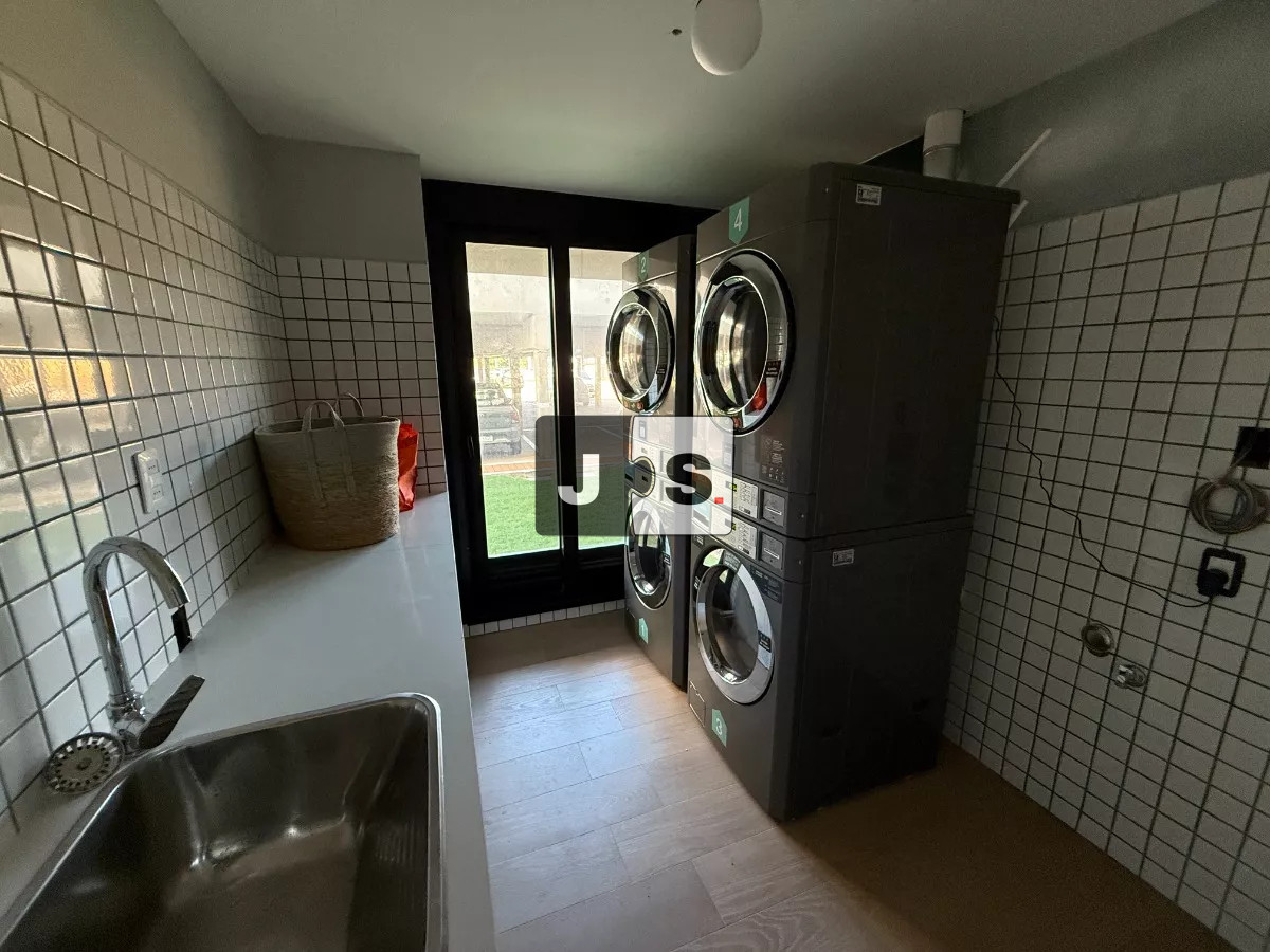 Apartamento ID.2925 - Alquiler Apartamento, 1 dormitorio con Piscina, Barbacoa, Garage, vista a Lago, Canelones