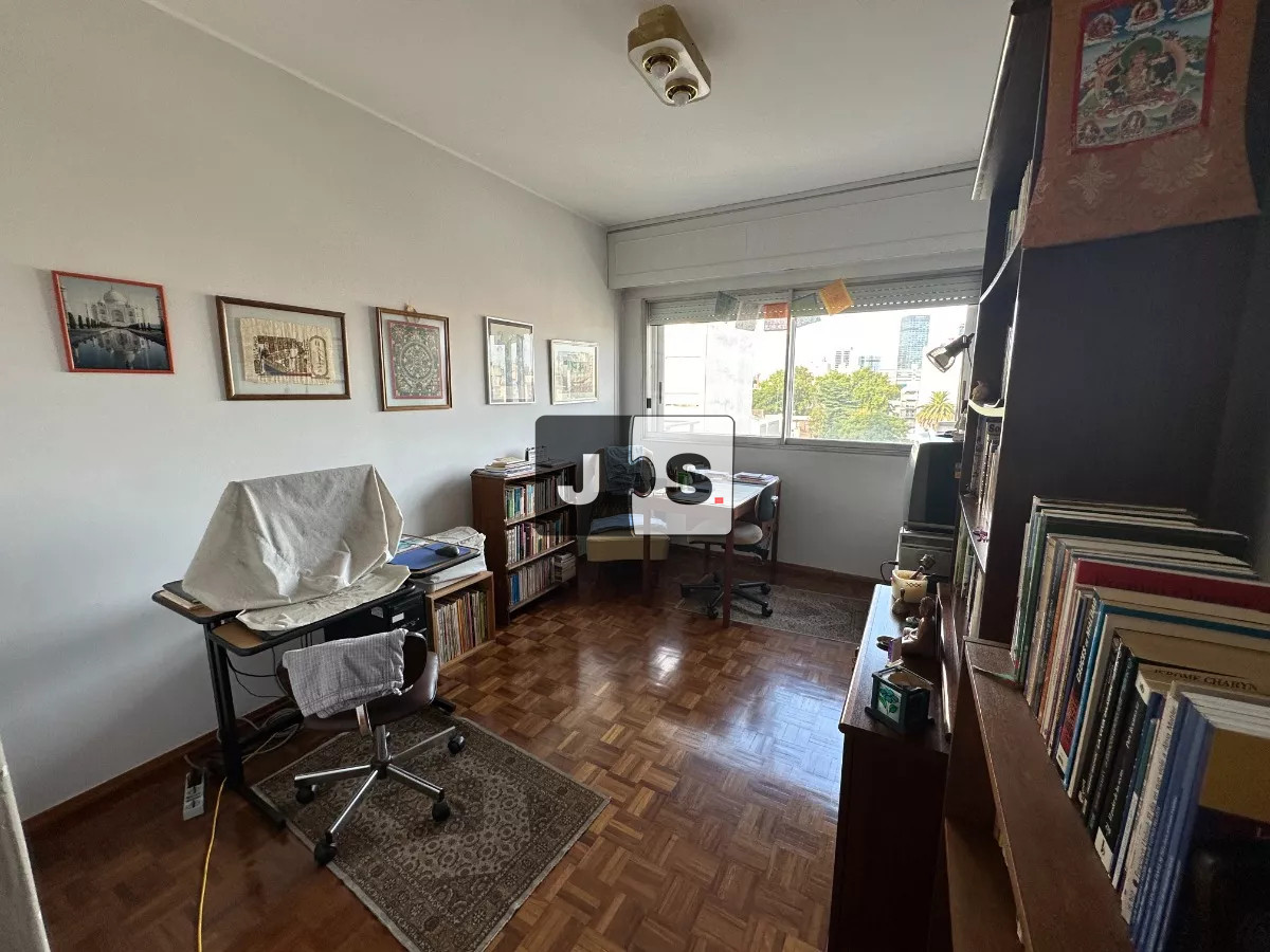 Apartamento ID.3134 - Vendo Apartamento, 3 Dormitorios, 2 Baños, Barrio Pocitos