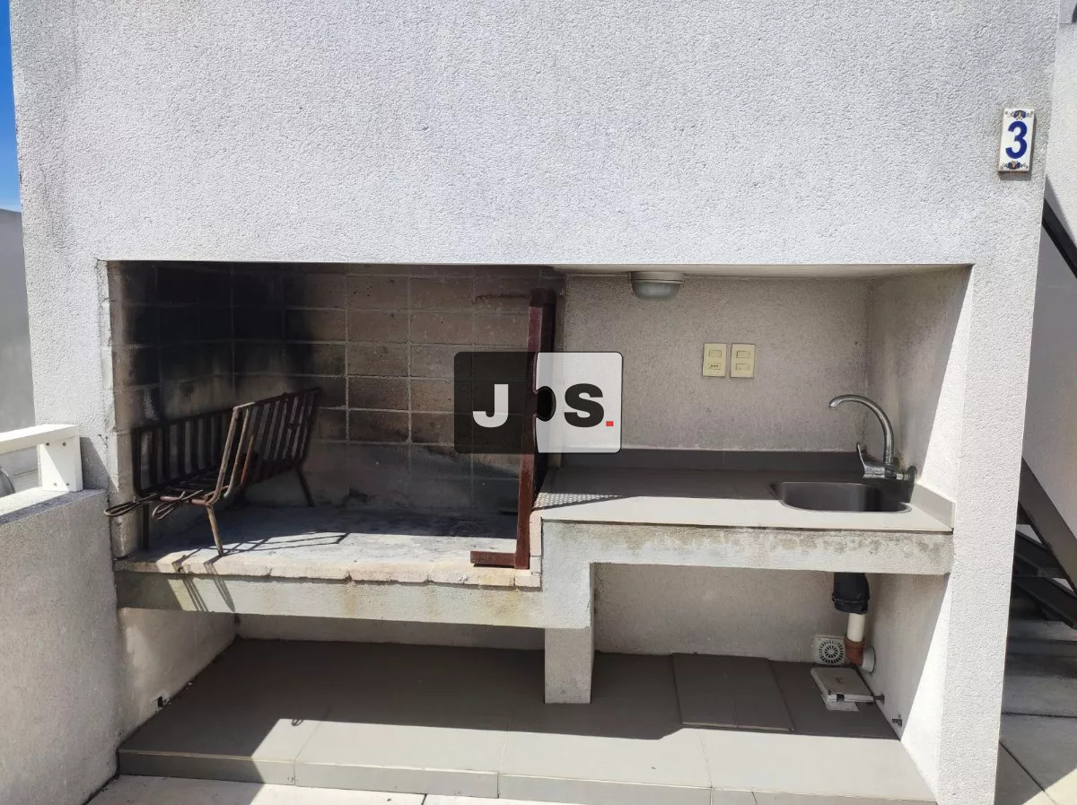 Apartamento ID.3178 - Alquilo apartamento Amueblado, 1 dormitorios, 1 baño, Garage,  Barrio Cordón 