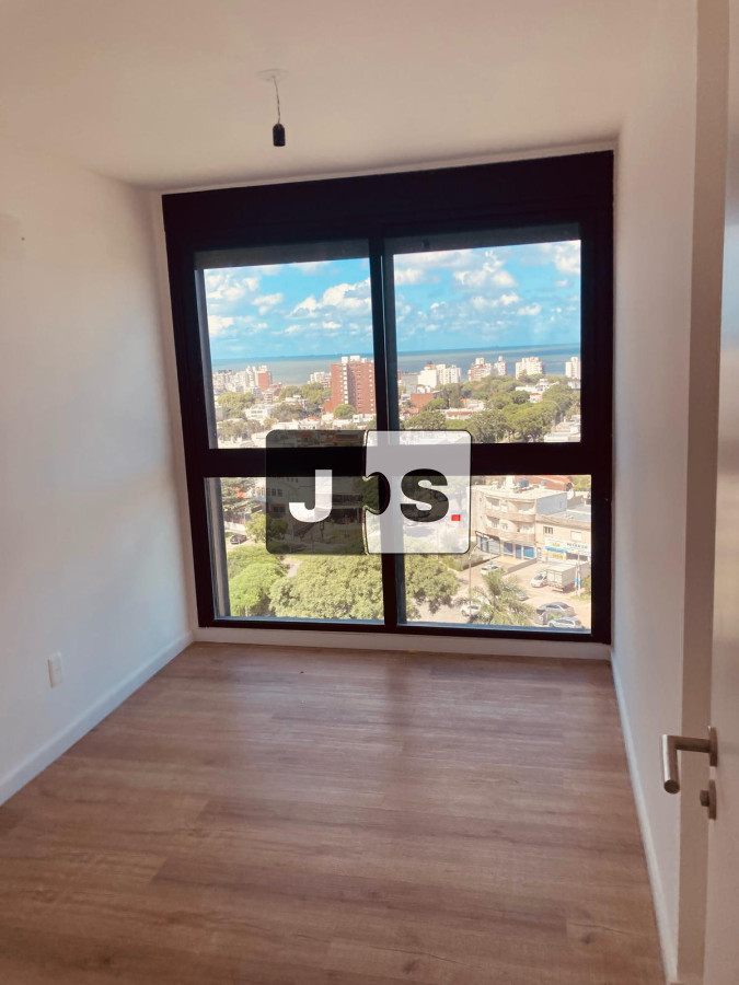 Apartamento ID.3145 - Vendo Apartamento, 3 Dormitorios, 2 Baños, Cochera Doble, Barrio Malvin