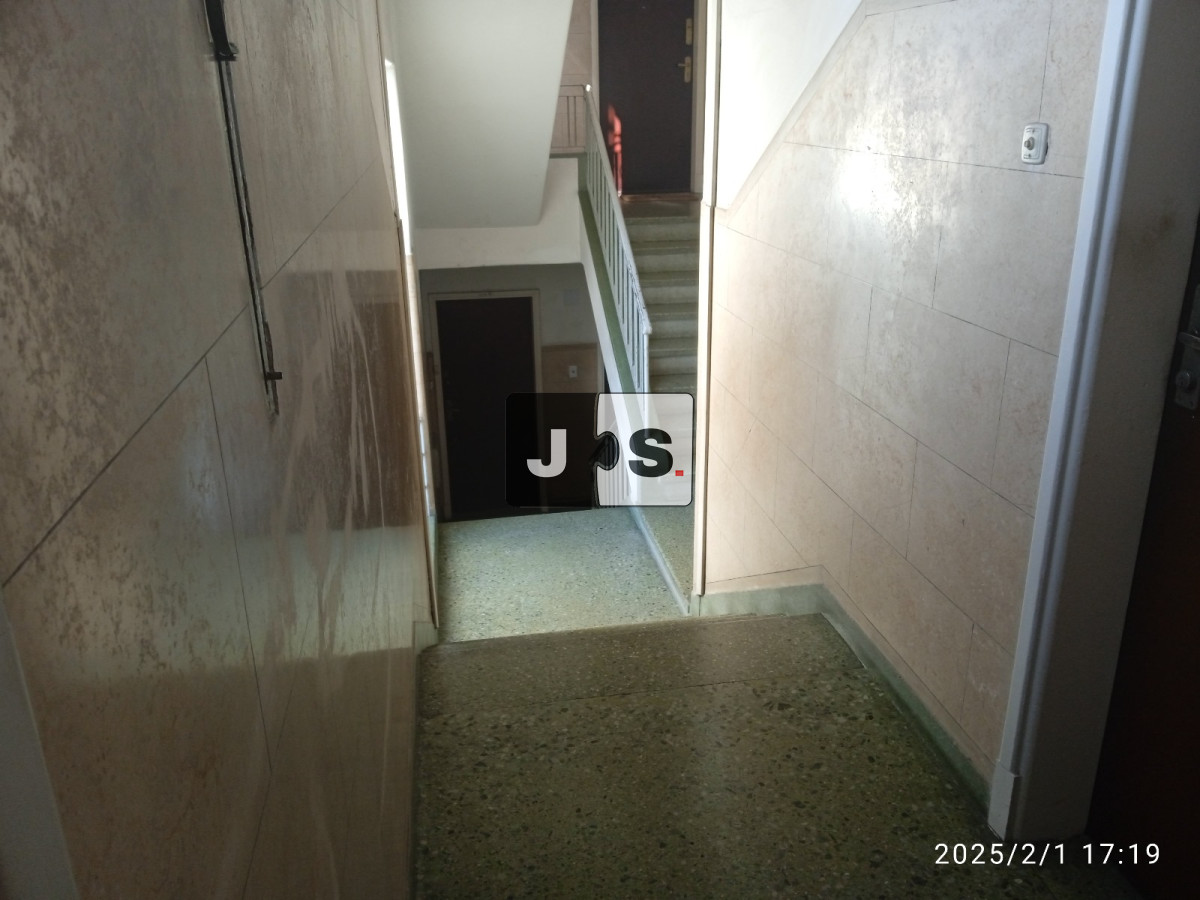 Apartamento ID.4213 - Vendo apartamento con 1 dormitorio y 1 baño en zona Tres Cruces 