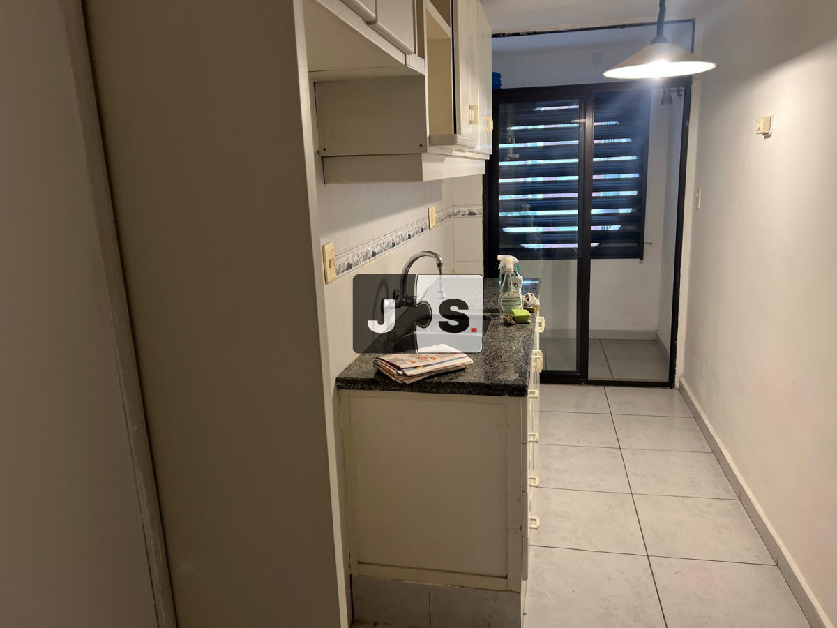 Apartamento ID.2828 - Alquilo Apartamento, 2 Dormitorios, 2 baños, Garage Fijo, Barrio Punta Carretas