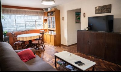 Vendo apartamento de 3 dormitorios en Carrasco con cochera