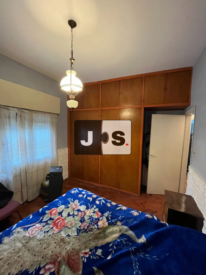 Casa ID.3643 - Vendo padrón con dos casas en Malvín con amplia cochera y patio
