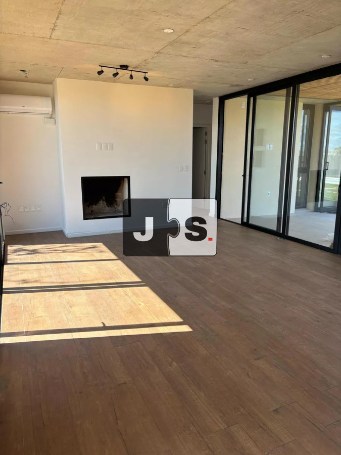 Casa ID.2072 - Alquiler casa 3 dormitorios La Juana
