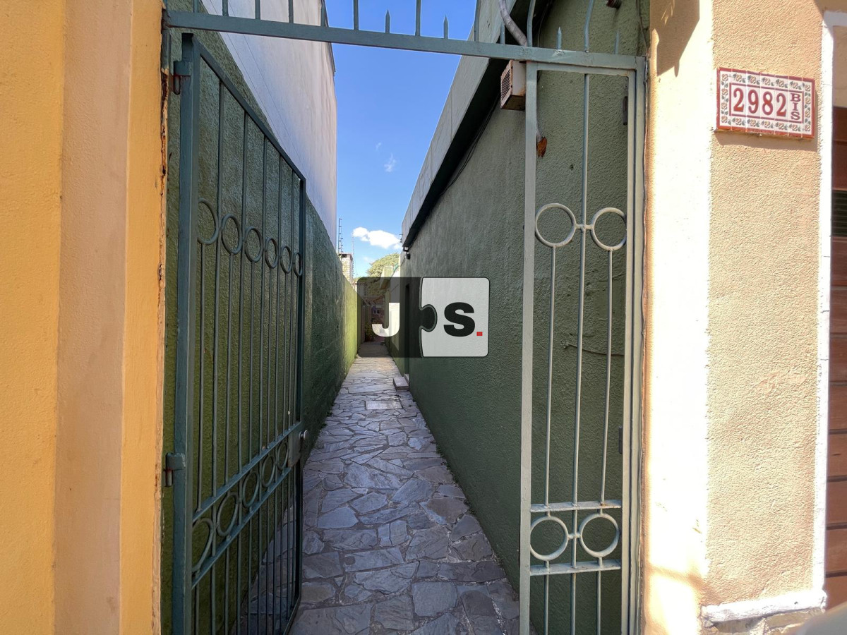 Casa ID.3236 - Venta Casa 3 Dormitorios, 2 baños, Piscina y Barbacoa, Garaje, La Blanqueada 