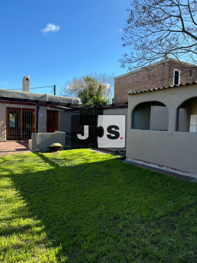 Casa ID.1900 - Venta casa 4 dormitorios Barra de Carrasco C. de la Costa