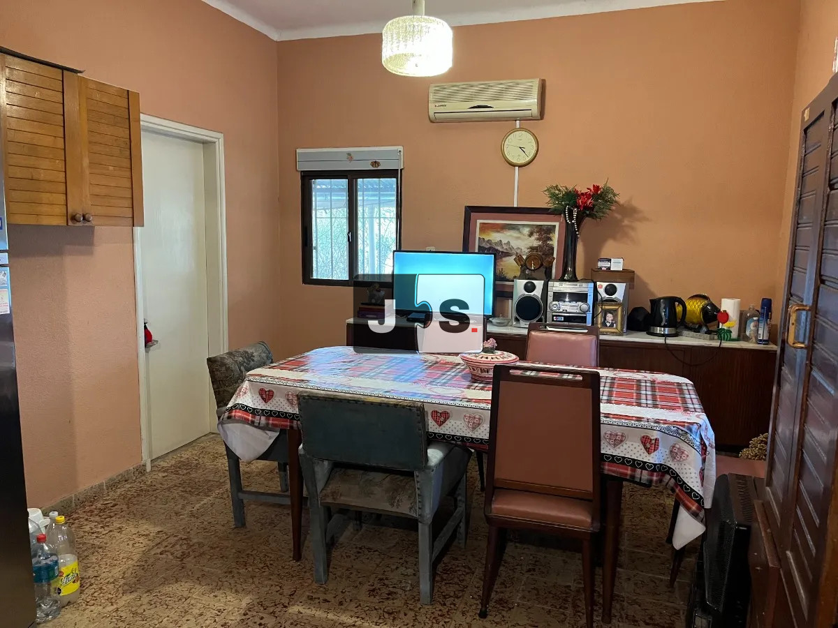 Casa ID.3643 - Vendo padrón con dos casas en Malvín con amplia cochera y patio