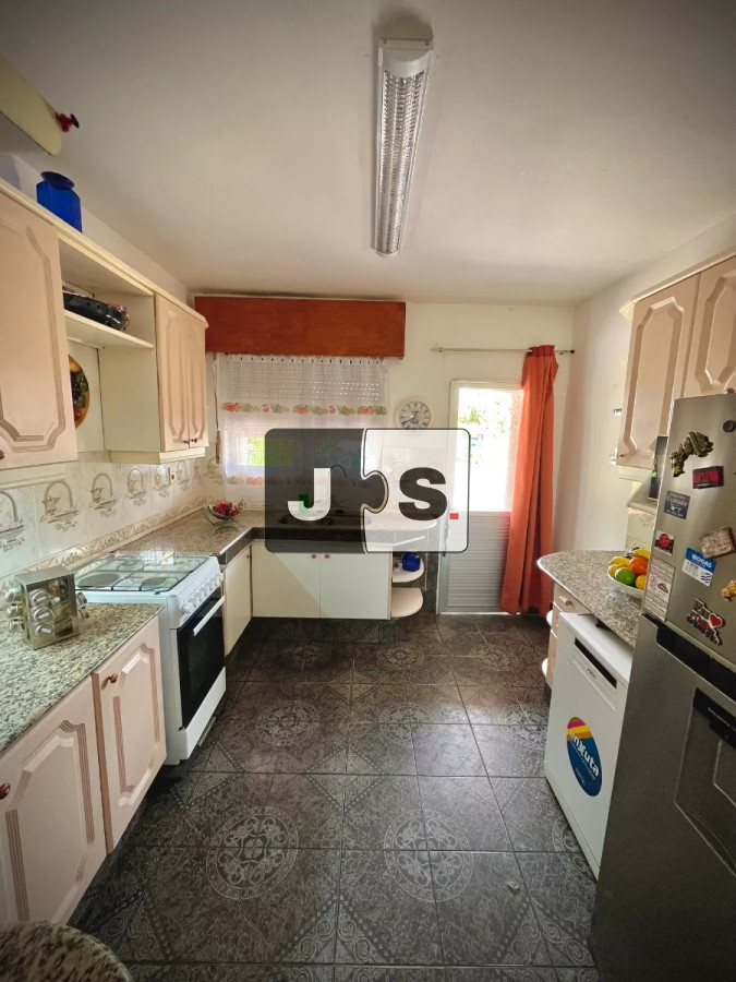 Casa ID.2973 - Venta casa 4 dormitorios Canelones