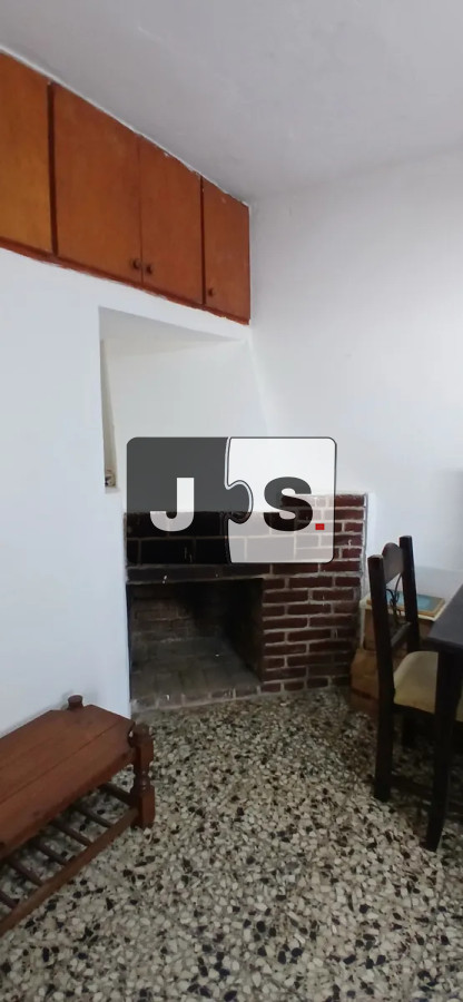Casa ID.4017 - Alquiler Casa 2 Plantas, 3 Dormitorios, 2 Baños, Parrillero, Santiago Vázquez 
