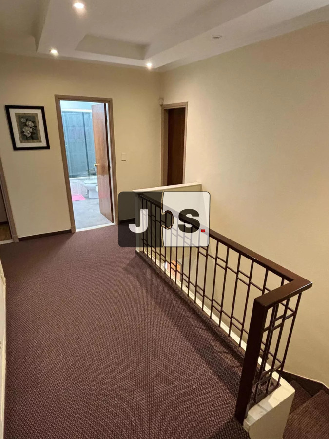 Casa ID.2826 - Venta casa, 3 Dormitorios, 2 Baños, Parque Rodo