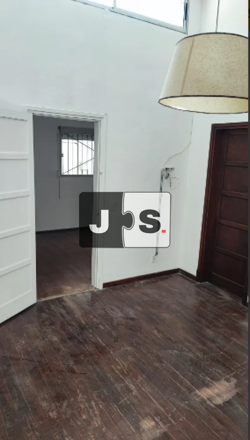 Casa ID.3639 - Alquiler Casa 4 dormitorios, Reducto