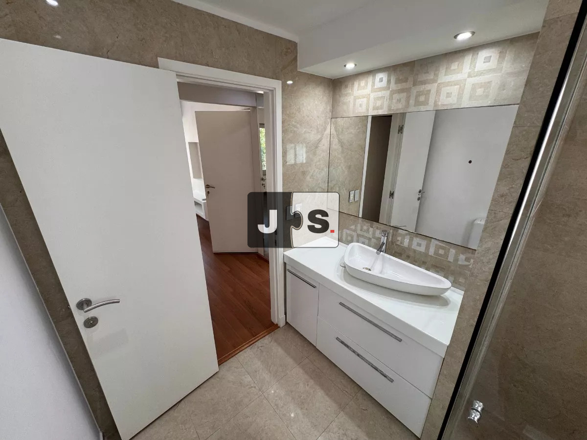 Casa ID.3313 - Alquilo casa 3 dormitorios en Pocitos Nuevo con cochera