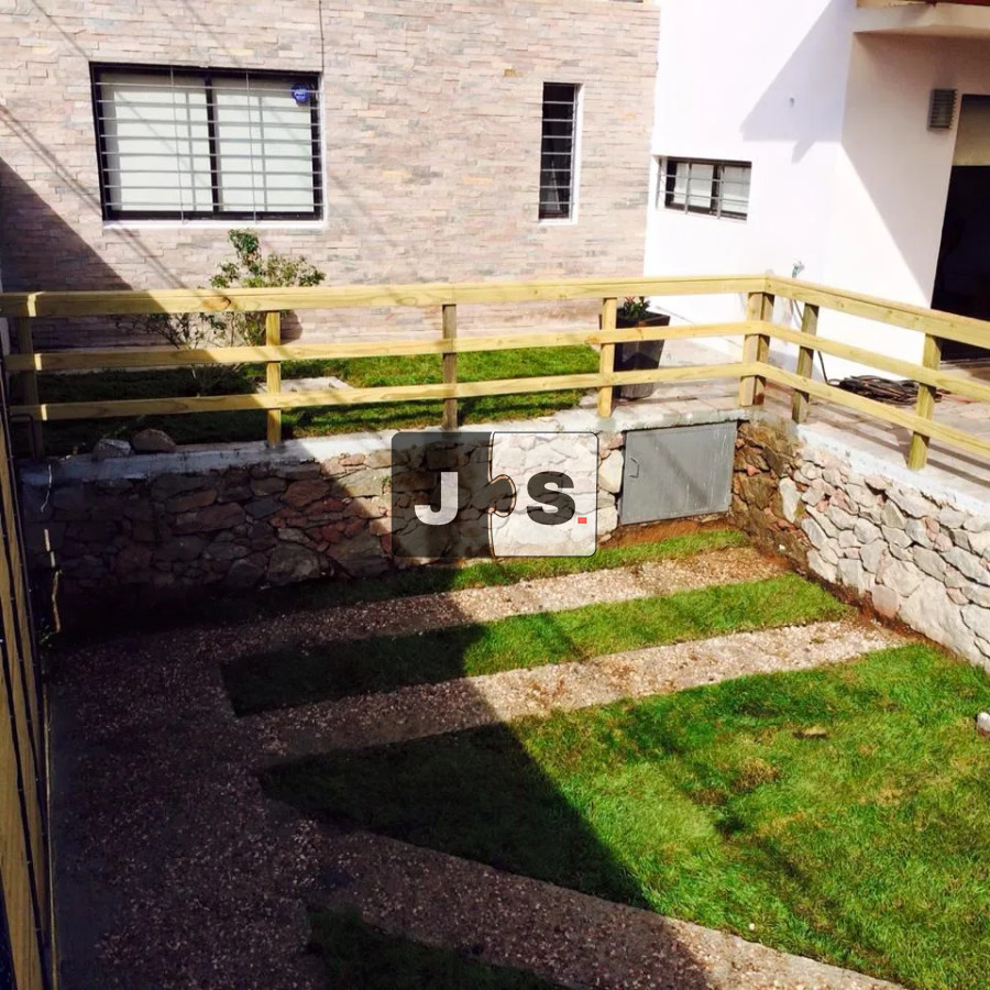 Casa ID.3790 - Alquilo casa 3 dormitorios, 2 baños, Unión 