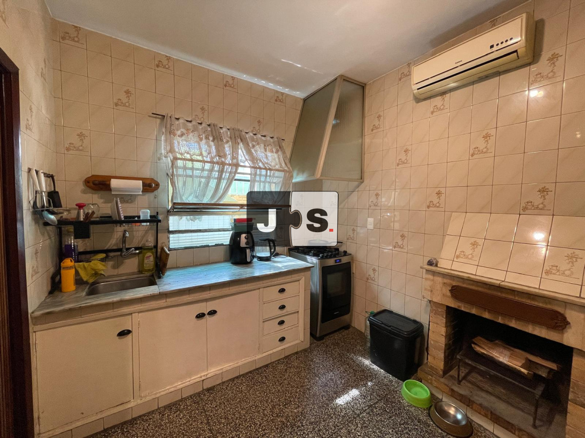 Casa ID.3238 - Venta Casa 2 Dormitorios, 1 baños, Parrillero, Patio interno, Lavero La Blanqueada 