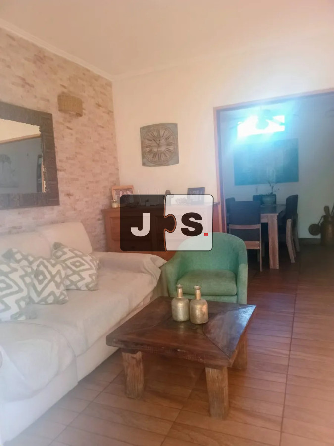 Casa ID.3627 - Venta Casa PH, 4 Dormitorios, 2 Baños, Garaje para 2 Autos, Punta Gorda
