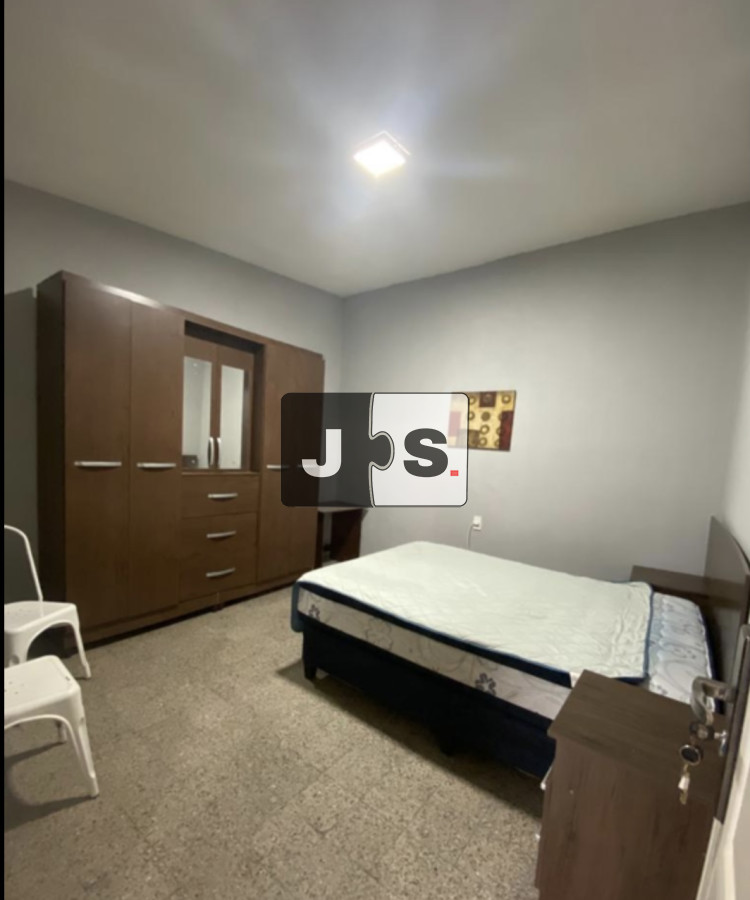 Casa ID.1733 - Alquilo casona de 8 dormitorios en av 8 de octubre 