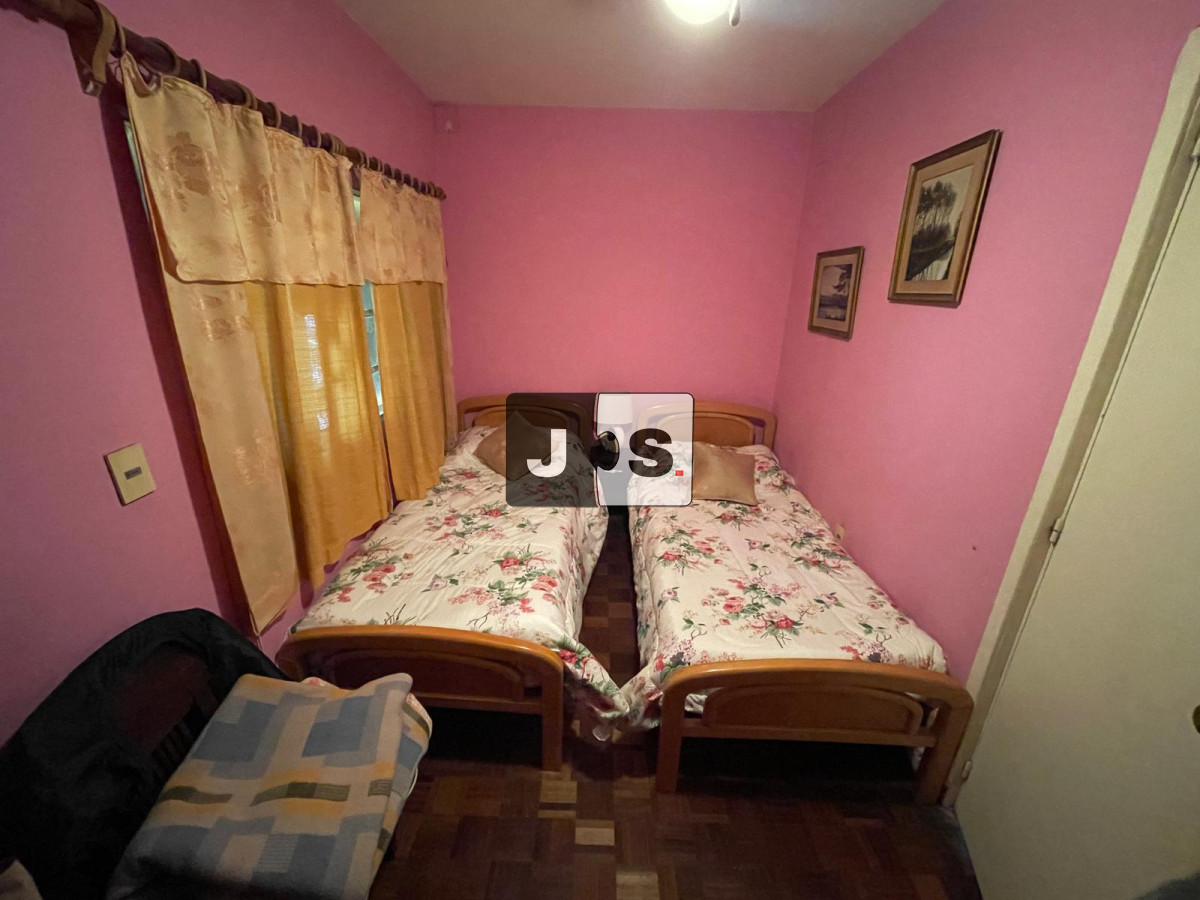 Casa ID.3236 - Venta Casa 3 Dormitorios, 2 baños, Piscina y Barbacoa, Garaje, La Blanqueada 