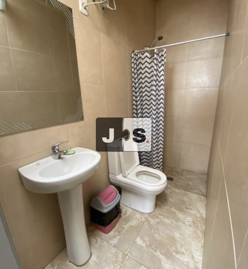 Casa ID.1733 - Alquilo casona de 8 dormitorios en av 8 de octubre 