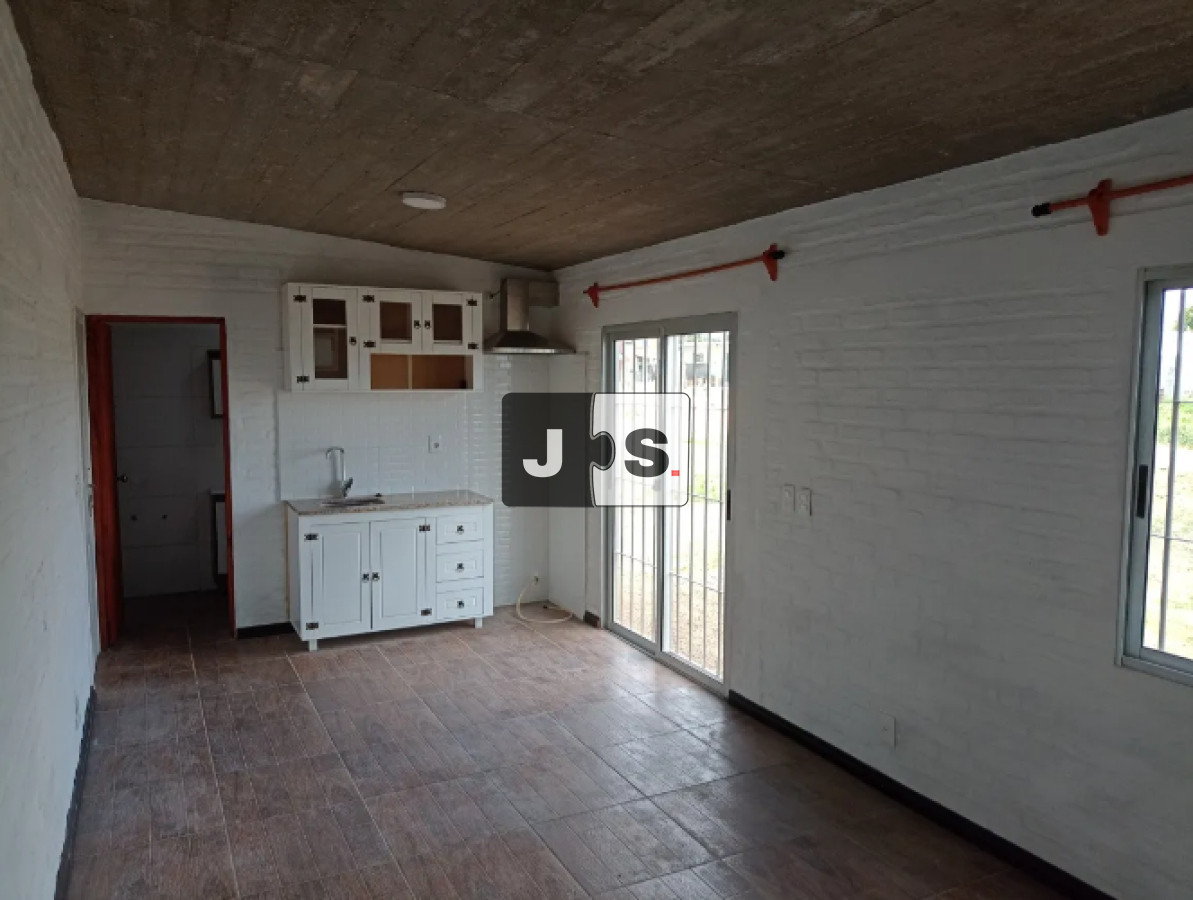 Casa ID.3813 - Alquiler monoambiente Casarino, Canelones