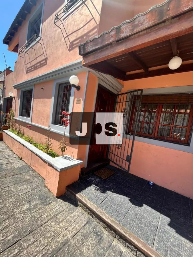 Casa ID.2556 - Venta casa 4 dormitorios 3 baños barbacoa piscina parque batlle