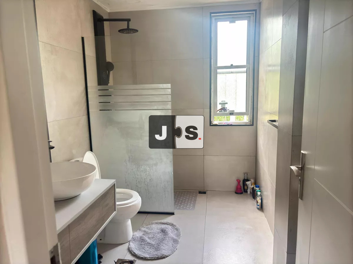 Casa ID.2846 - Alquilo casa de 3 dormitorios y 2 baños en zona Brazo Oriental 