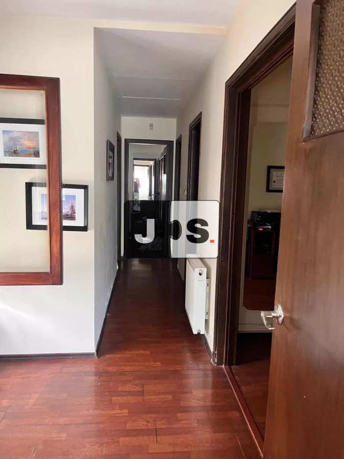 Casa ID.3274 - Venta Casa 3 Dormitorios, 2 baños, Piscina, Barbacoa, Malvin
