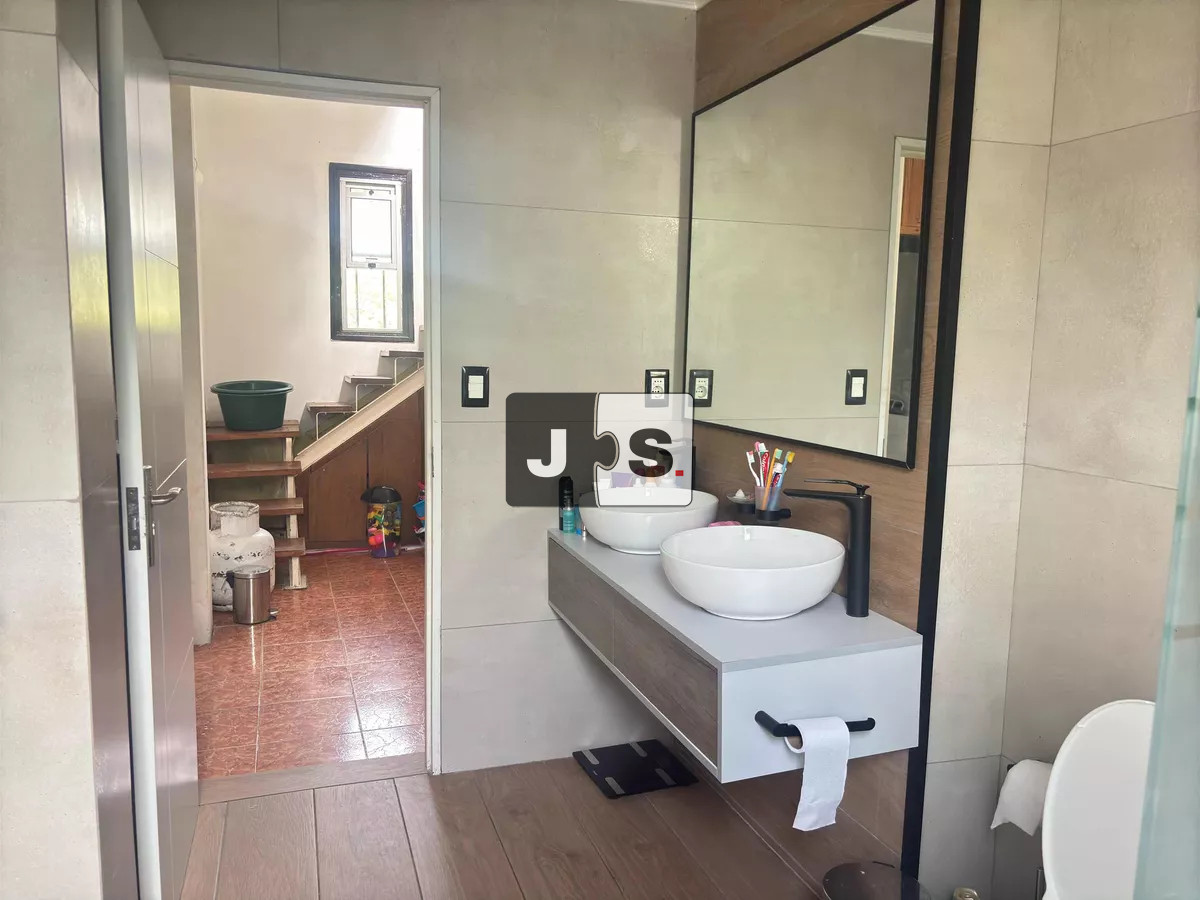 Casa ID.2846 - Alquilo casa de 3 dormitorios y 2 baños en zona Brazo Oriental 