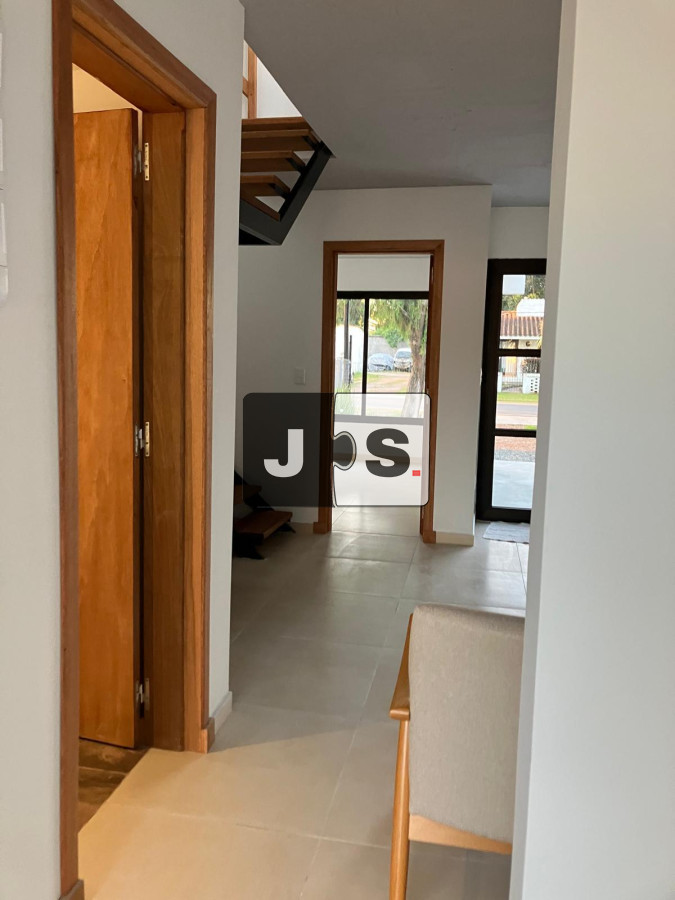 Casa ID.2067 - Venta casa 3 dormitorios Shangrila sur 