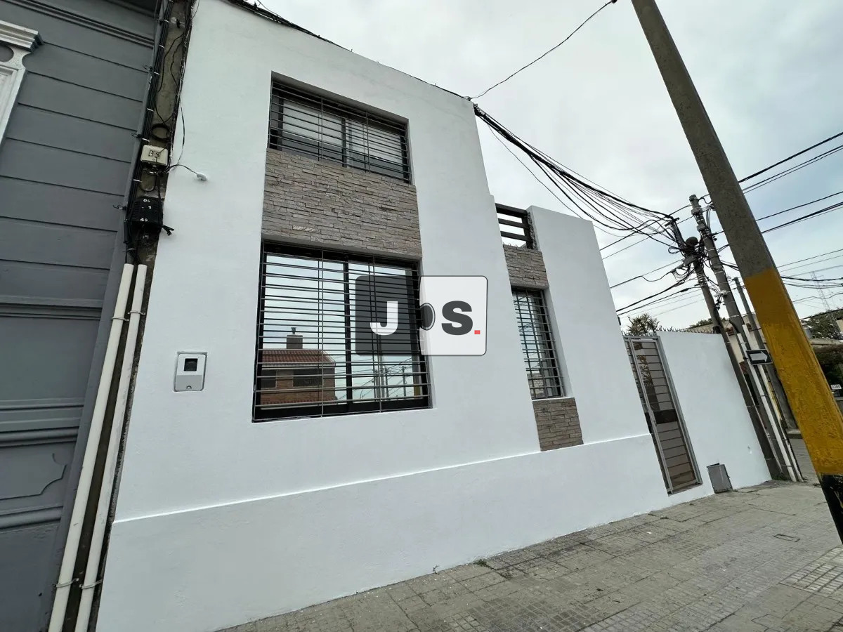 Casa ID.3790 - Alquilo casa 3 dormitorios, 2 baños, Unión 