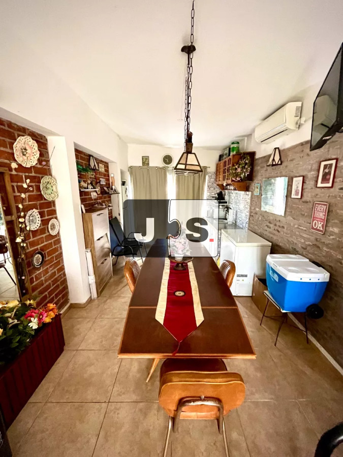 Casa ID.2973 - Venta casa 4 dormitorios Canelones
